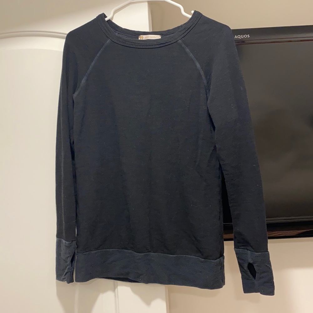Black Pure Karma Top with Finger Holes XS